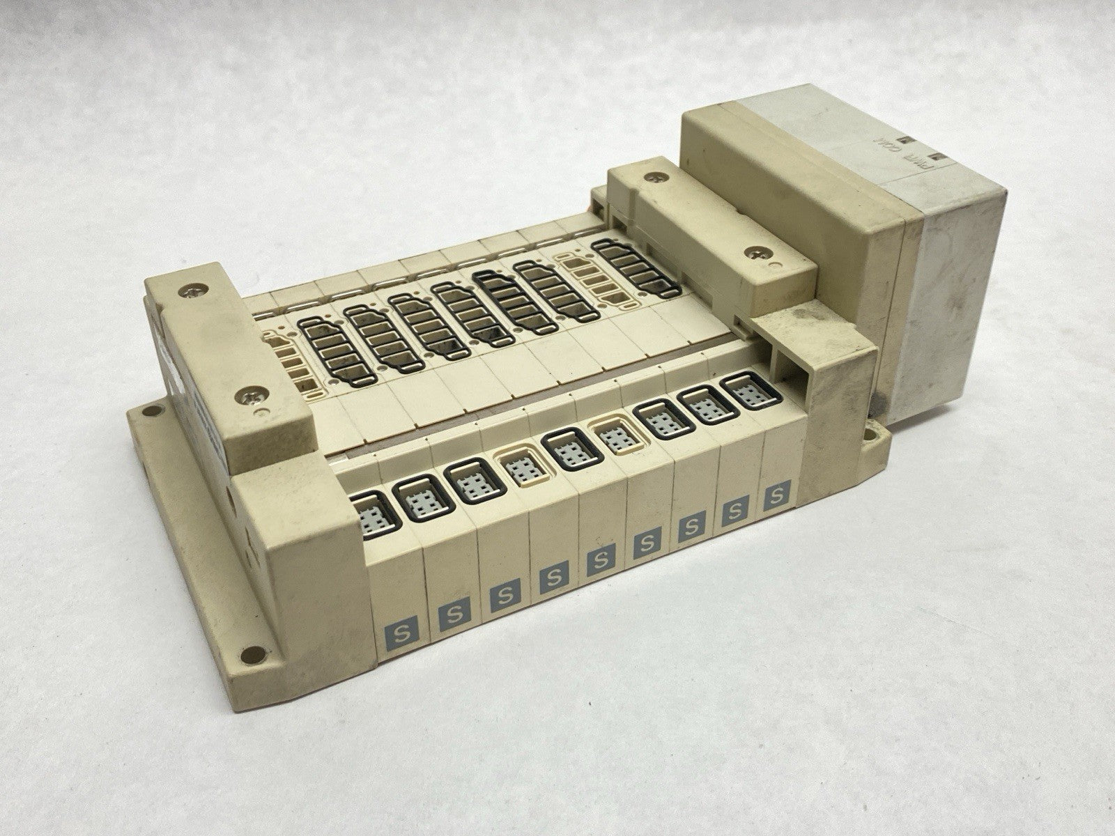 SMC 10-SS5V1-W10S0D-09U-N3 Pneumatic Manifold Assembly 9-Station - Maverick Industrial Sales