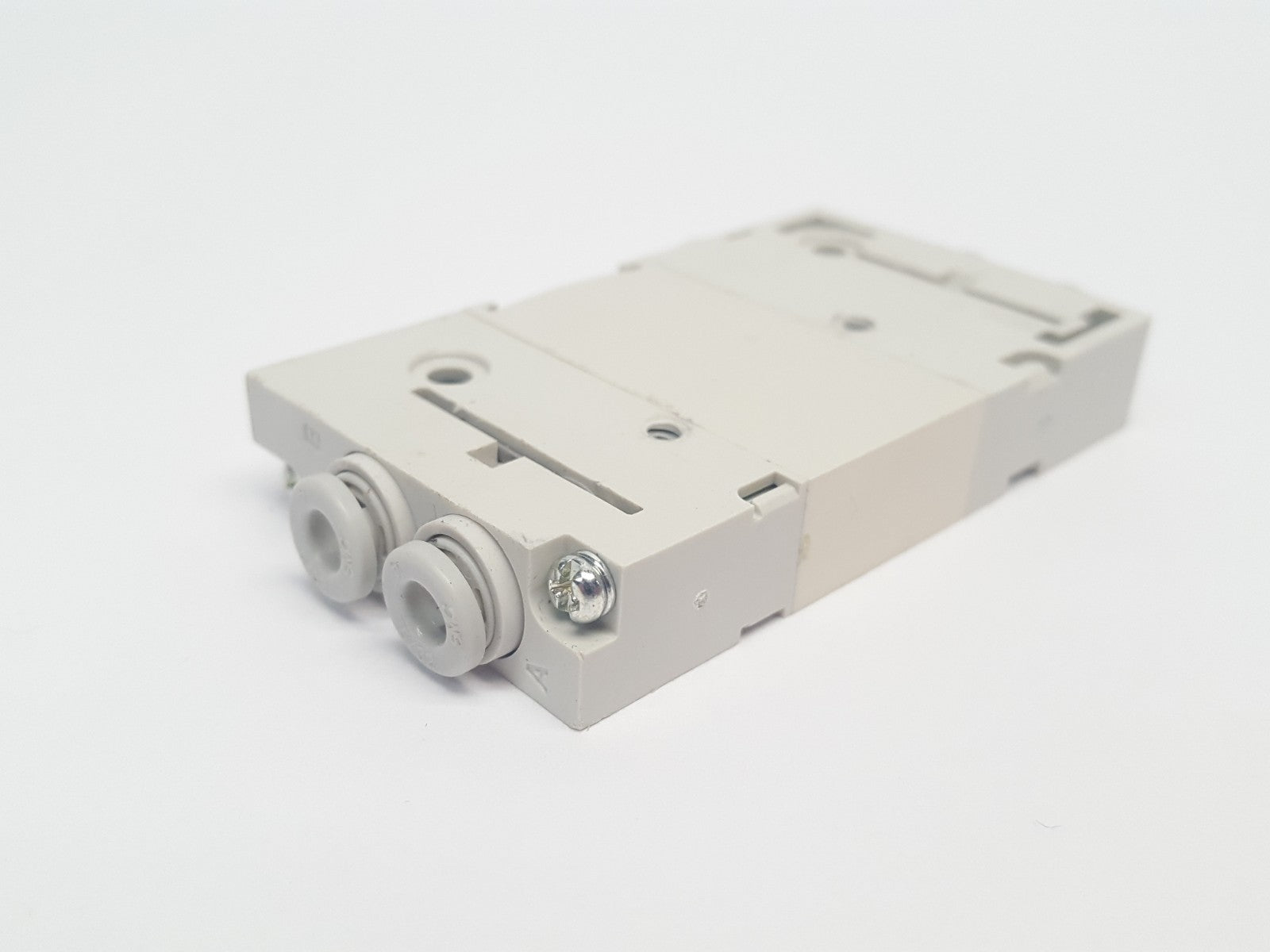 SMC VQ1000-FPG-C4C4-F Check Block Perfect Double 4mm Fittings - Maverick Industrial Sales