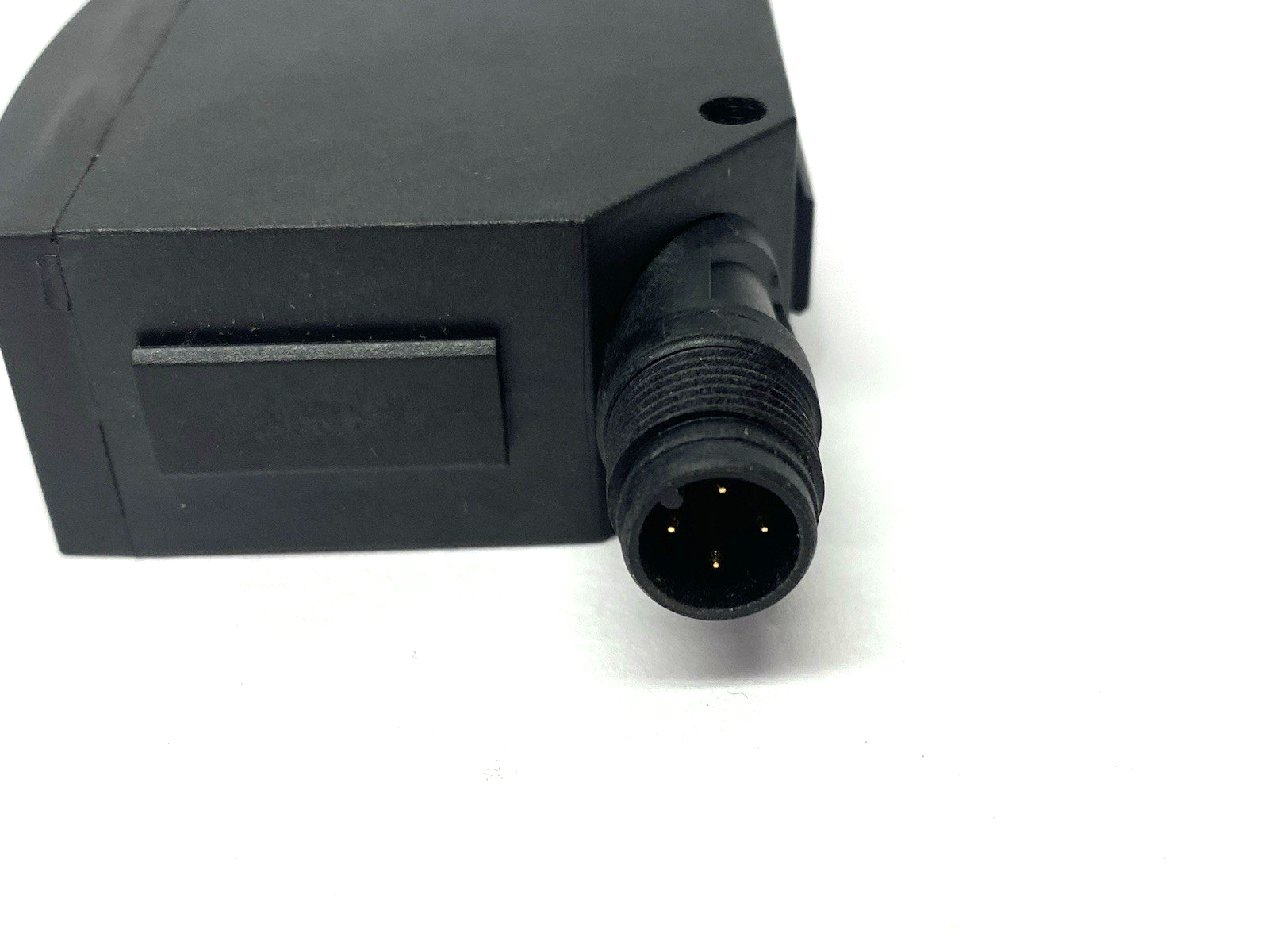 BOS0178 | Balluff Cubic Diffuse Sensor, Diff. types of Light, BOS 23K-PU-RH10-S4 - Used - Maverick Industrial Sales
