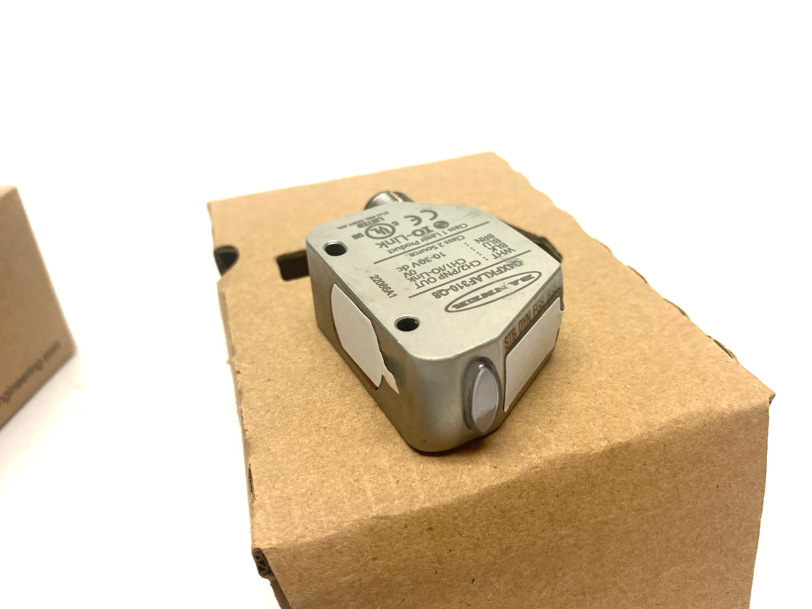 Banner Q4XFKLAF310-Q8 IO-Link Rugged Laser Distance Sensor Adjustable Fld 97341 - Maverick Industrial Sales