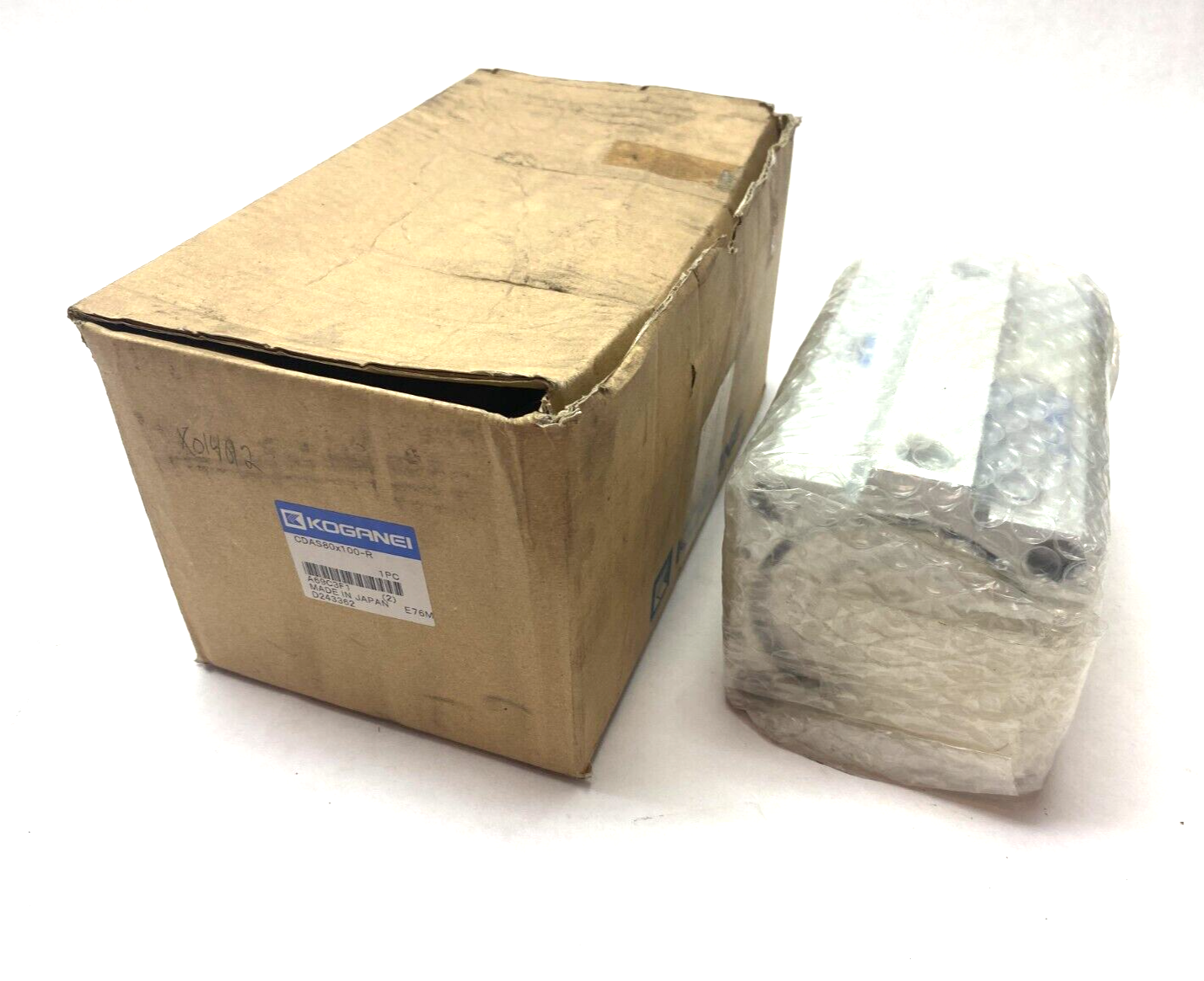 CDAS80X100-R | Koganei Pneumatic Jig Cylinder 80mm Bore 100mm Stroke - New – Open Box - Maverick Industrial Sales