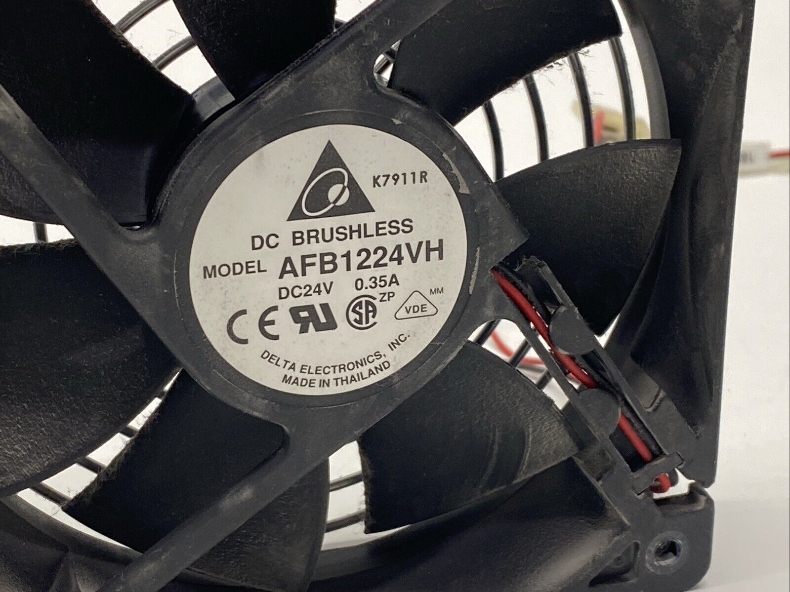 Delta AFB1224VH DC Brushless Axial Fan 3100RPM 0.35A 24VDC w/ Fan Guard - Used - Maverick Industrial Sales