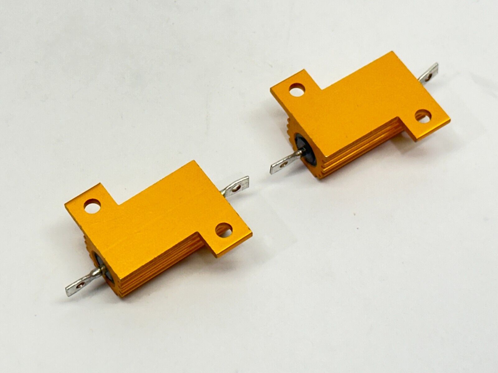 TE Connectivity HSA2518RJ Wire Wound Power Resistor 18 Ohm CGS HS LOT OF 2 - Maverick Industrial Sales
