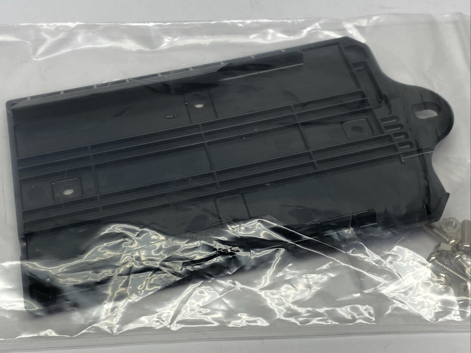 OP-88349 | Keyence Wall Mounting Adapter - New – Open Box - Maverick Industrial Sales