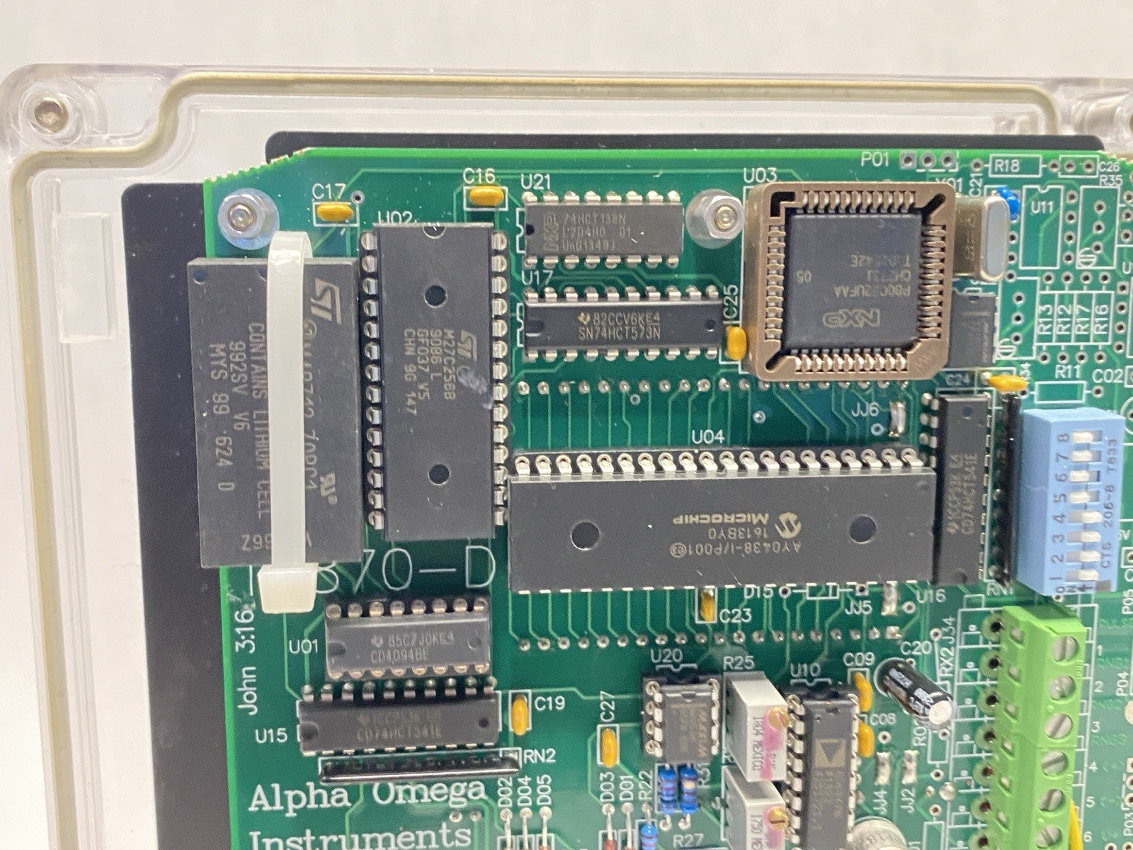 3000-G115BTP | Alpha Omega Instruments Series 3000 Trace Oxygen Analyzer 100-240V - For parts or not working - Maverick Industrial Sales