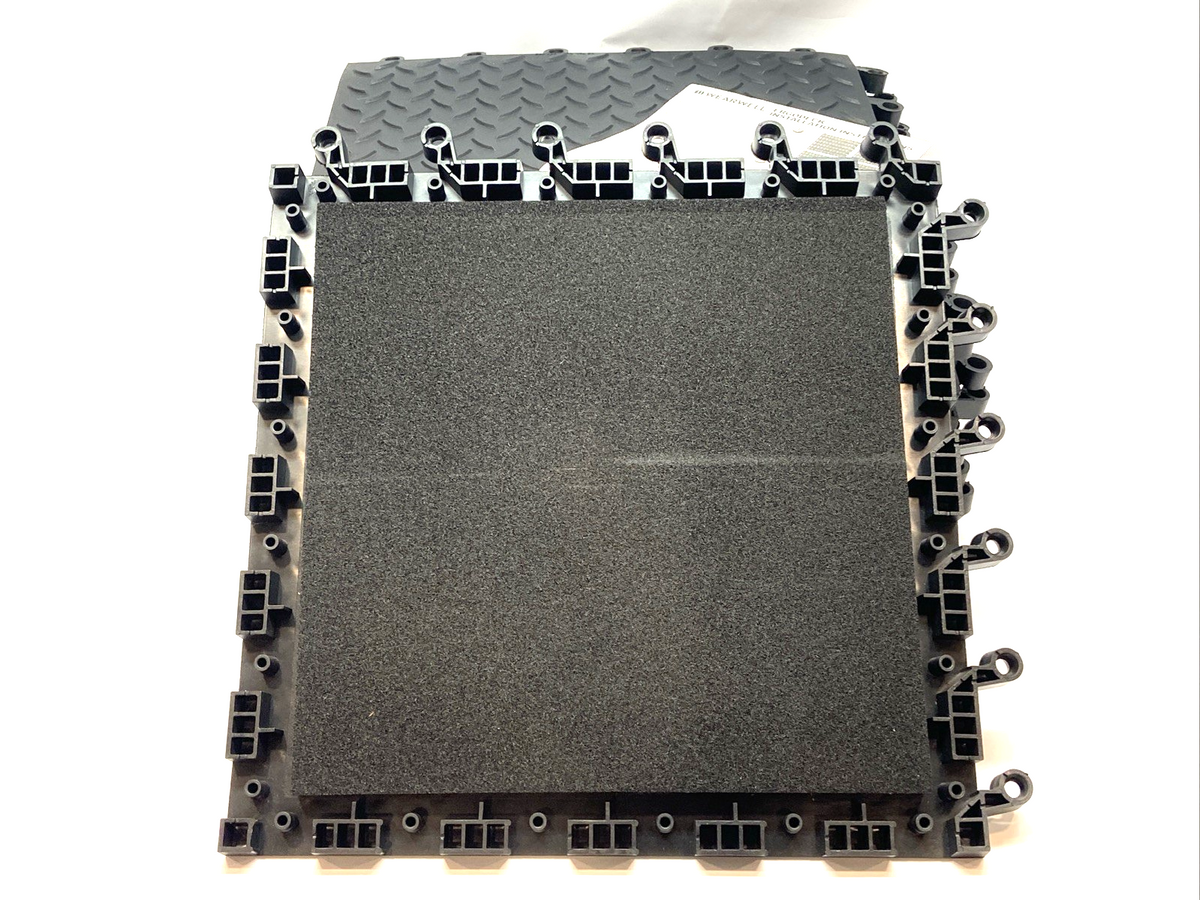 Wearwell 599.78x18x18BK-CS10 ErgoDeck Max Diamond Plate 7/8x18x18 LOT OF 9 - Maverick Industrial Sales