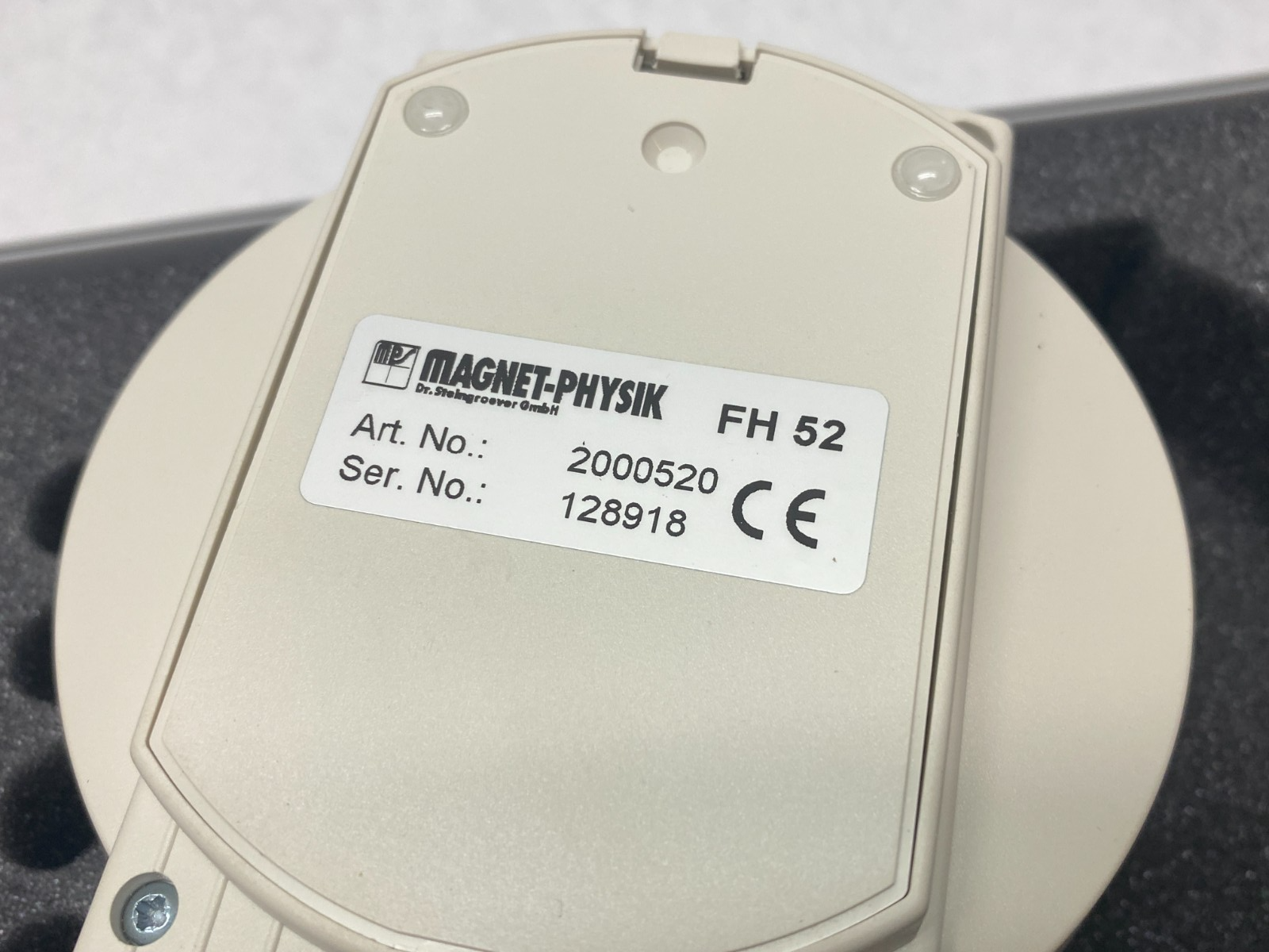 Magnet-Physik FH 52 Magnetic Field Strength Meter Teslameter 2000520 - Maverick Industrial Sales