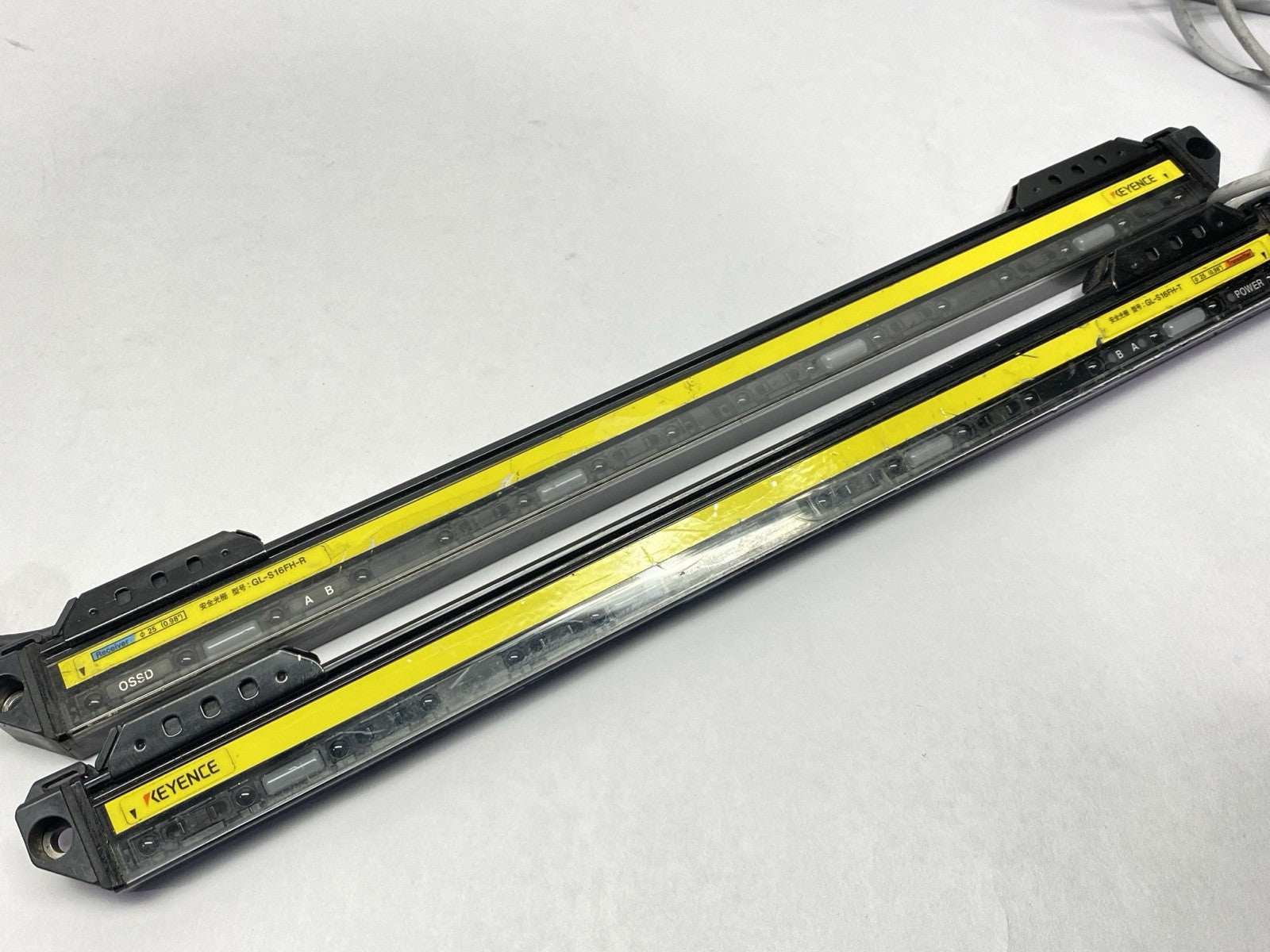 GL-S16FH | Keyence Safety Light Curtain Set -T -R w/ GL-SP5P CUT - Used - Maverick Industrial Sales