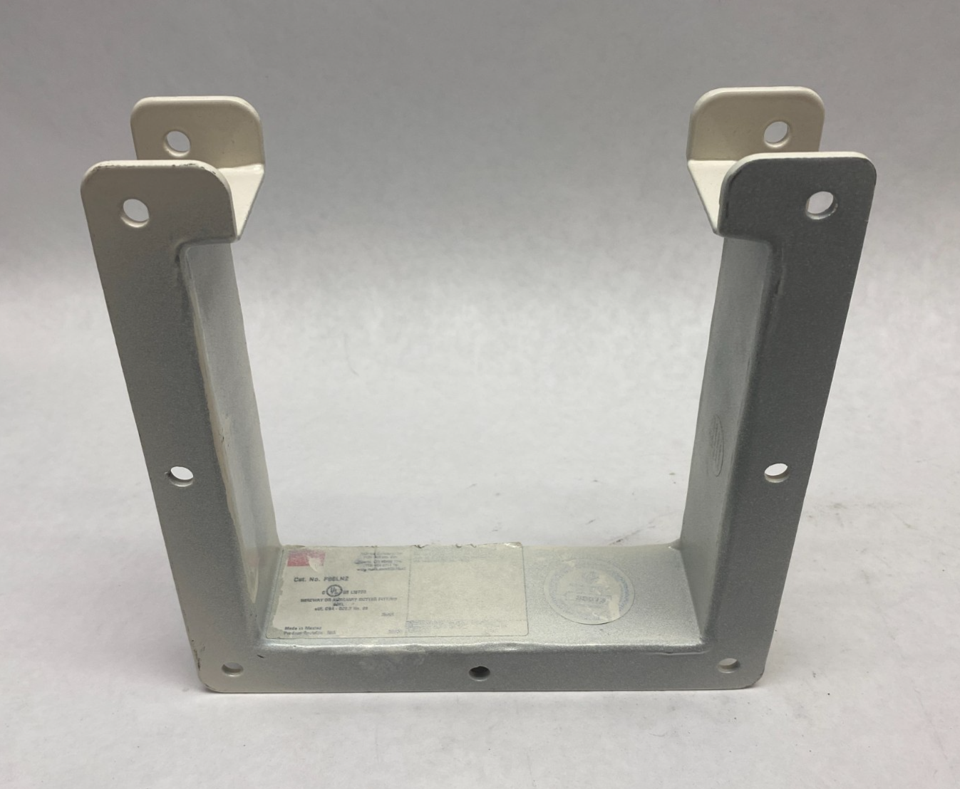 F66LN2 | Hoffman nVent Wireway Nipple Lay-in Hinged Cover 6" x 6" PAINTED WHITE - New – Open box - Maverick Industrial Sales