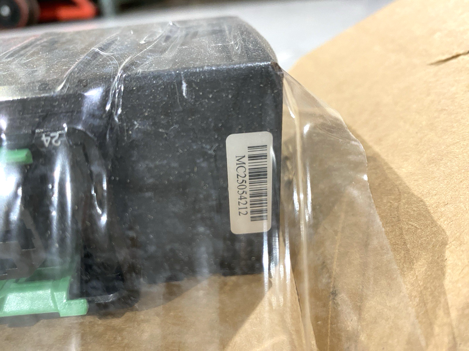 Vertiv Geist VP5N30AP rPDU Switched Unit Level Monitoring EC 30A 208V Vertical - Maverick Industrial Sales
