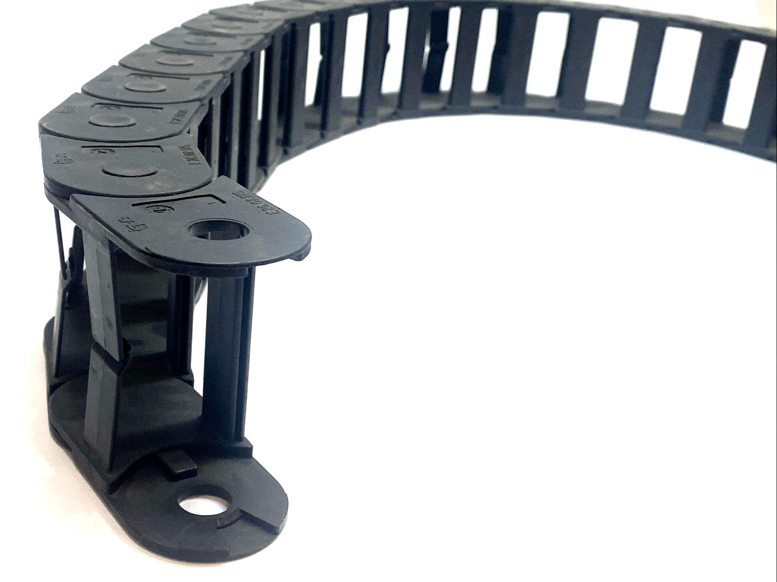Igus E26.07.125 Energy Chain Cable Carrier 25 Links - Maverick Industrial Sales