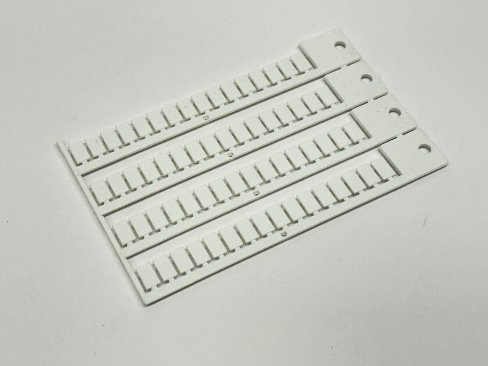 Murrplastik 86401214 Labeling Type KPX 6/10 WIN-Type 40 LOT OF 1152 - Maverick Industrial Sales