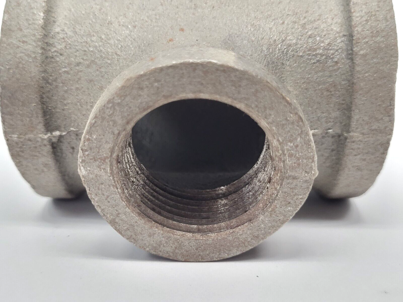 N/A | 1-1/2" x 1-1/2" x 1" Steel Pipe Tee LOT OF 2 - Used - Maverick Industrial Sales