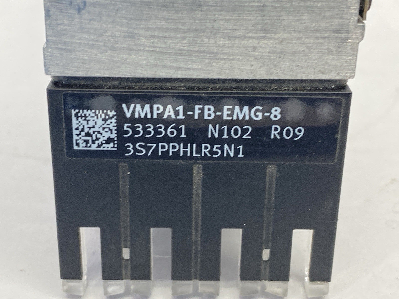 Festo VMPA1-FB-EMG-8 Electronic Module 533361 w/ VMPA1-FB-AP-4-1 Sub-Base 533352 - Maverick Industrial Sales