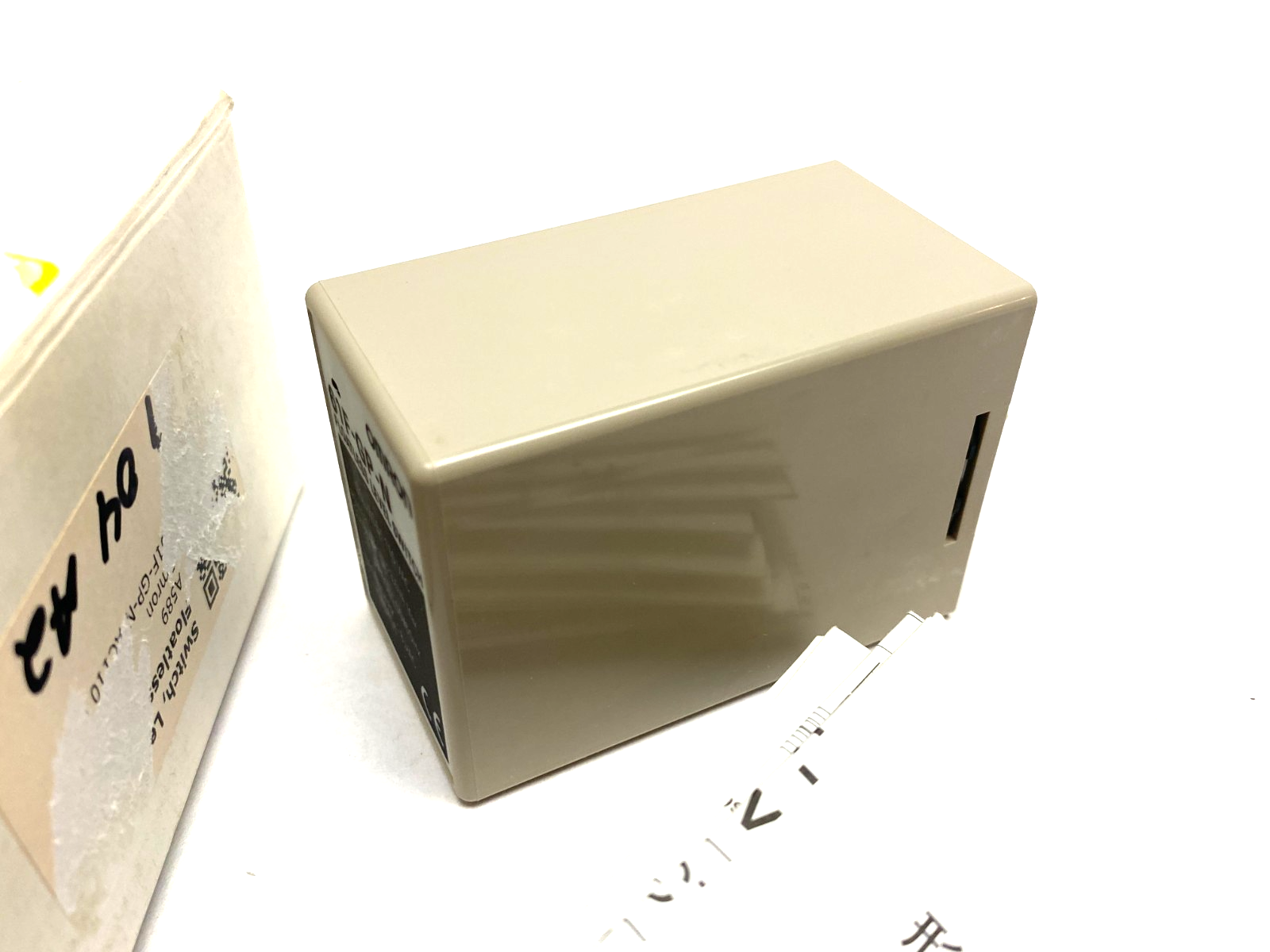 Omron 61F-GP-N Floatless Level Switch Plug-In Type 11-Pin - Maverick Industrial Sales