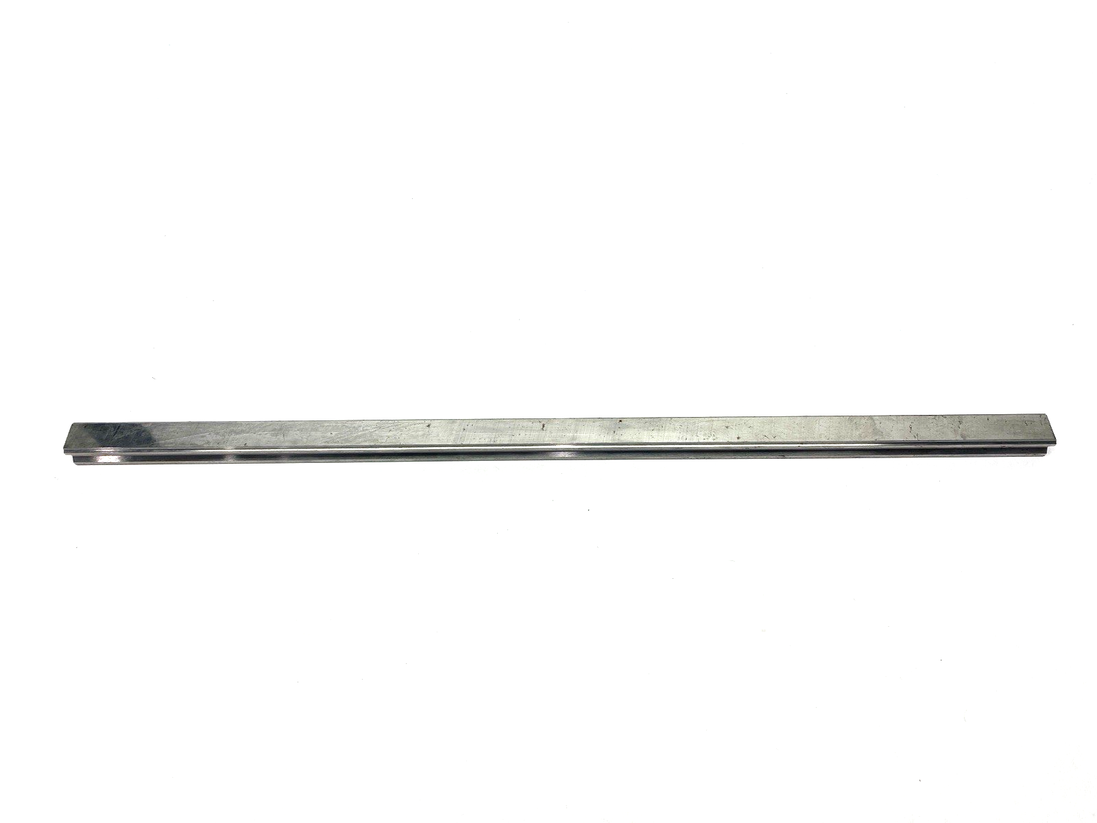 EGR-15-T415-C-M | Hiwin Linear Guide Rail 15mm Wide 415mm Overall Length RUSTED - Used - Maverick Industrial Sales