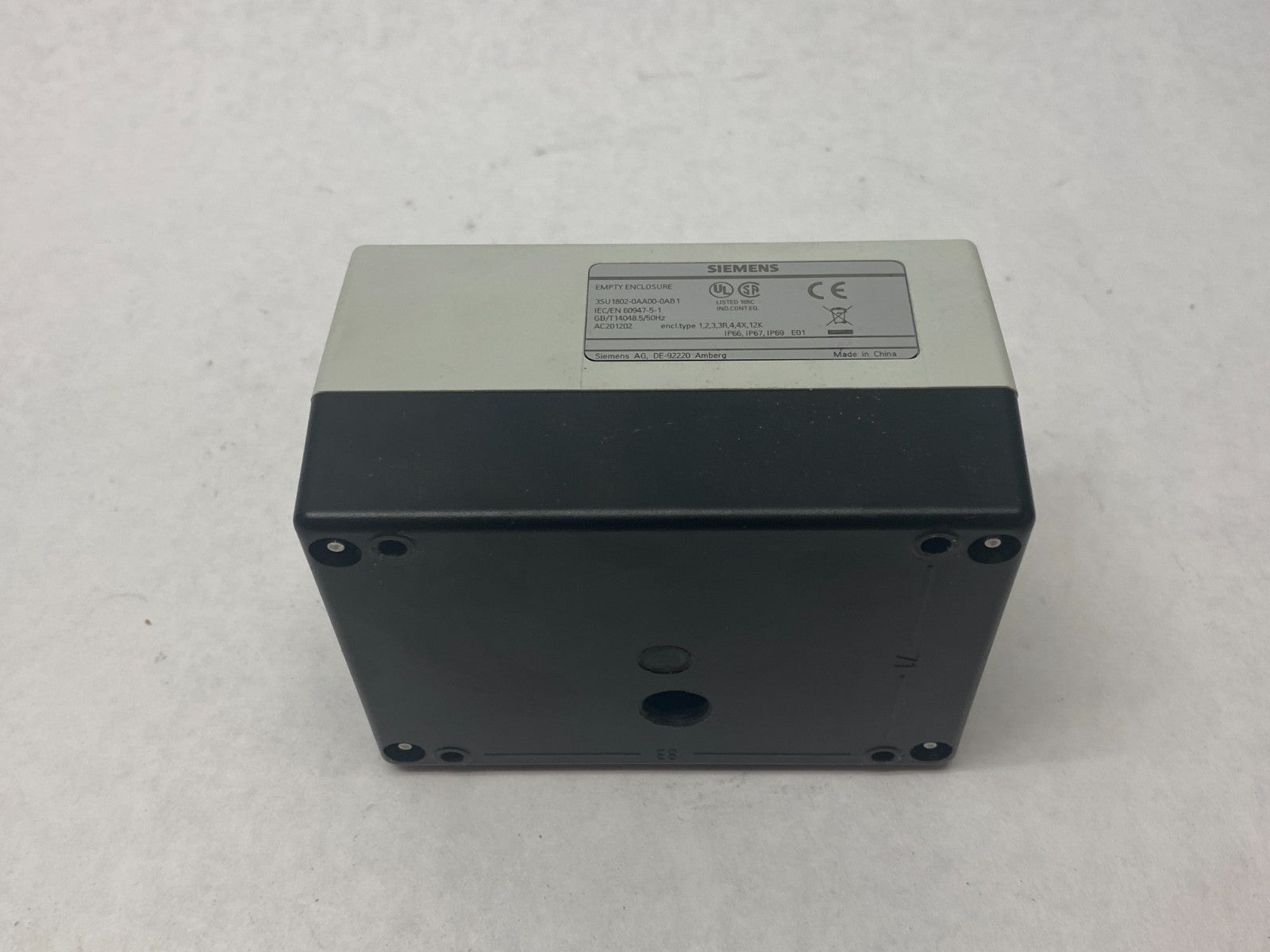 Siemens 3SU1802-0AA00-0AB1 Pushbutton Enclosure Assembly w/ 2x White Illuminated - Maverick Industrial Sales