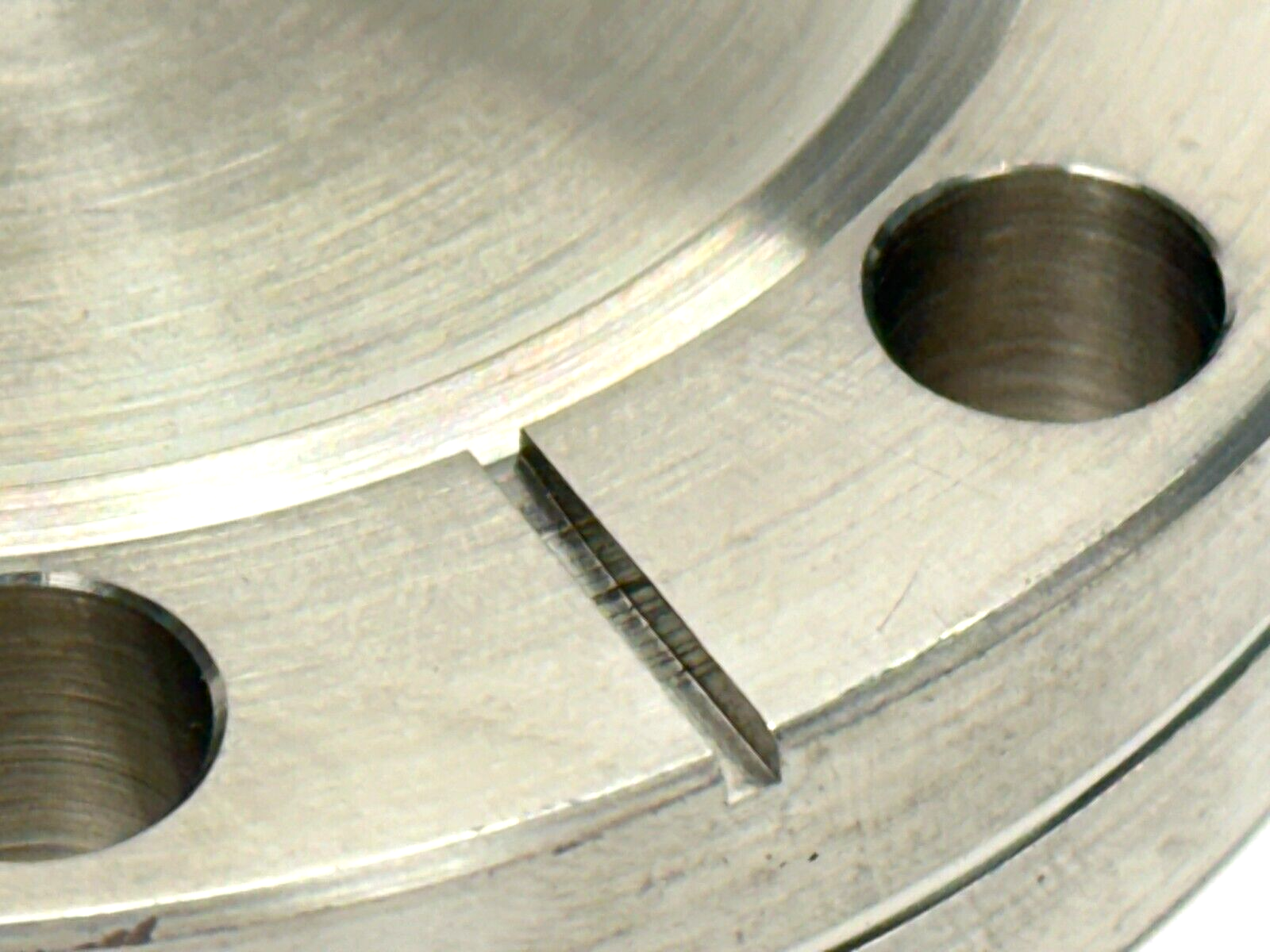 Huntington Labs 337‐000 3-3/8" O.D Vac-U-Flange Blank 8-Bolt - Maverick Industrial Sales