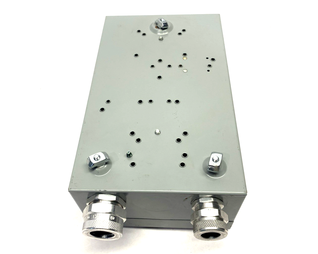 CR1062R2B | General Electric Manual Motor Starter & Enclosure 3-Pole 600VAC - For parts or not working - Maverick Industrial Sales