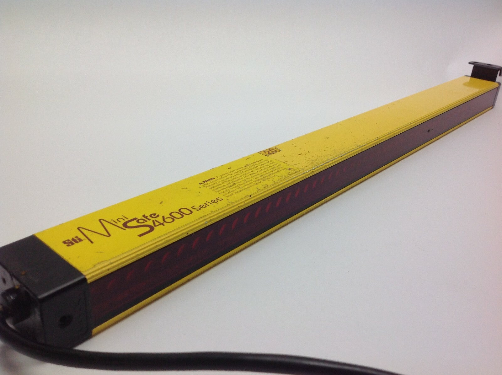 STI MS46-20-610-Q1-X Minisafe Light Curtain Transmitter 4600 Series 70157-1004 - Maverick Industrial Sales