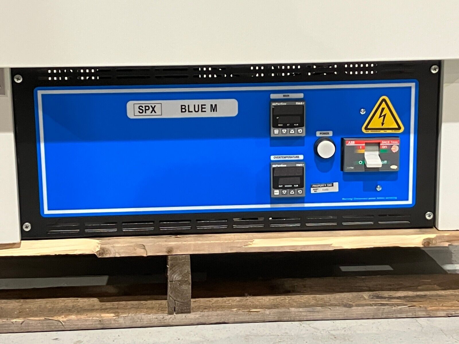 TPS Blue M ESP400A Mechanical Convection Oven 400 Series 260 Degrees Celsius - Maverick Industrial Sales