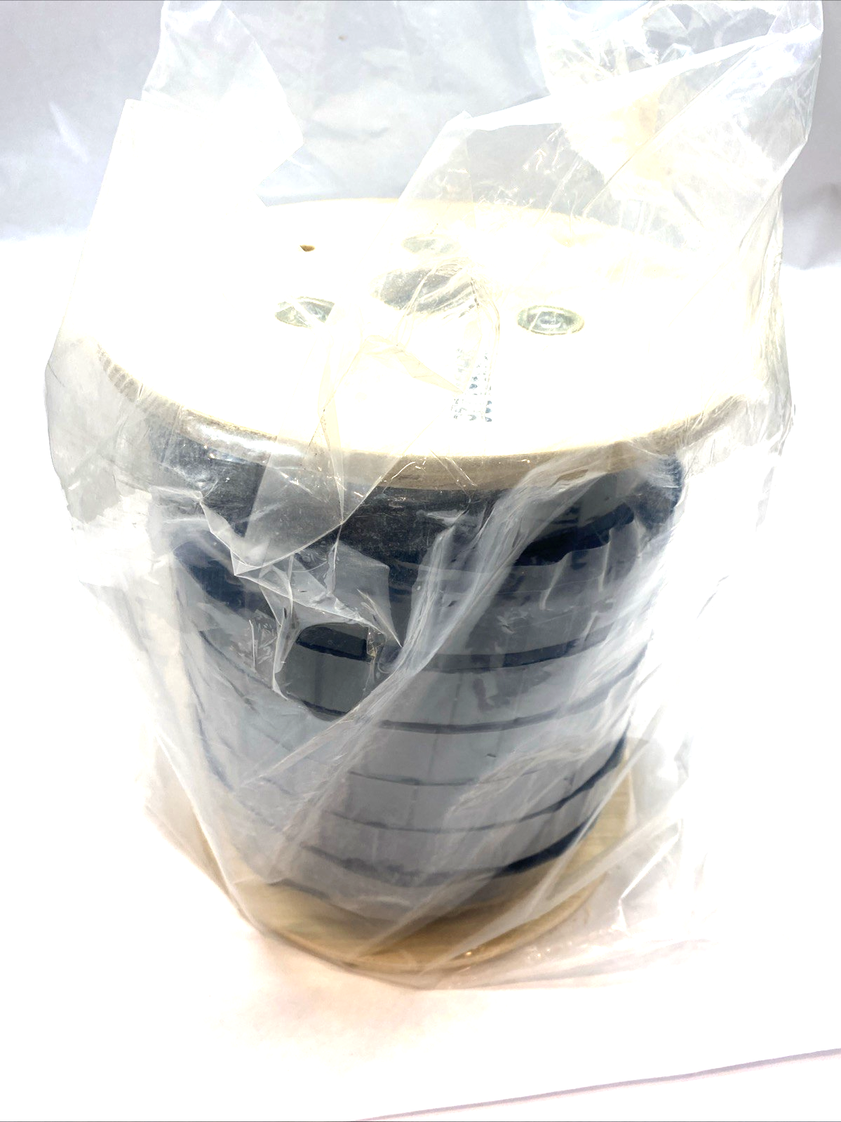 Bosch Rexroth 3842551226 Plastic Flat-Top Chain 1/2″×5/16″ 12m - Maverick Industrial Sales