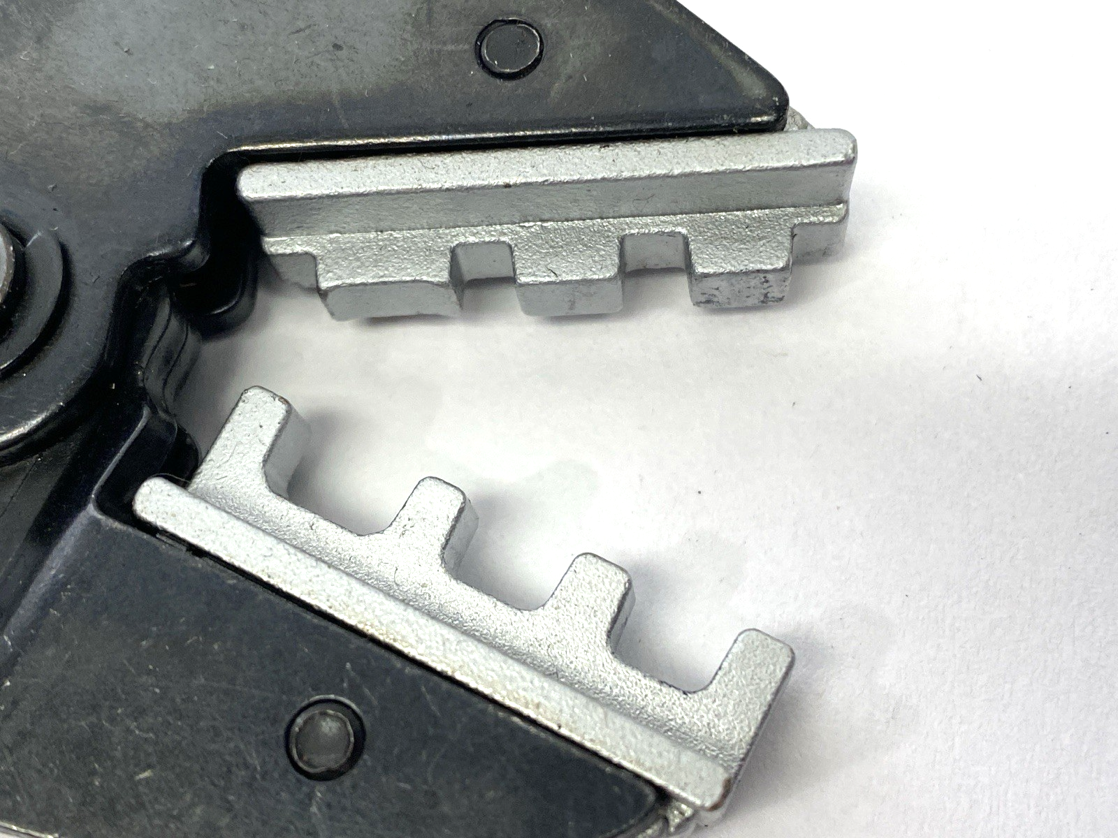 Haisstronica AWG 22-10 Wire Crimping Tool for Heat Shrink Connectors - Maverick Industrial Sales