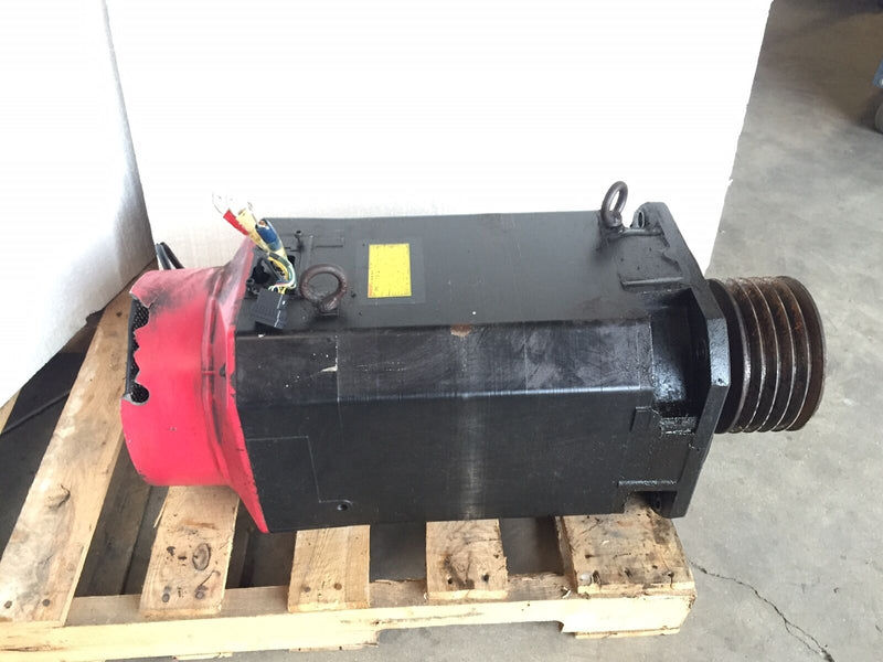 GE Fanuc P40 AC Spindle Motor Model A06B-0831-B300 18.5 kW CNC - Maverick Industrial Sales