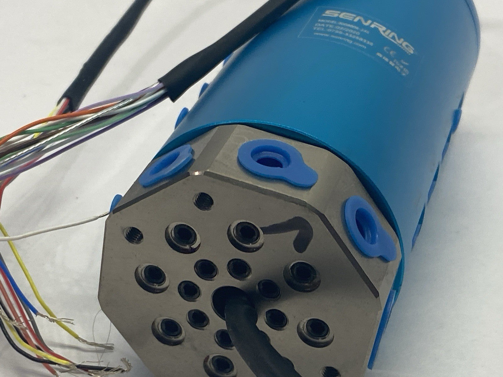 Senring 3008006-24S G1/8 8 Passage Pneumatic Electric Rotary Union 24 Circuit - Maverick Industrial Sales