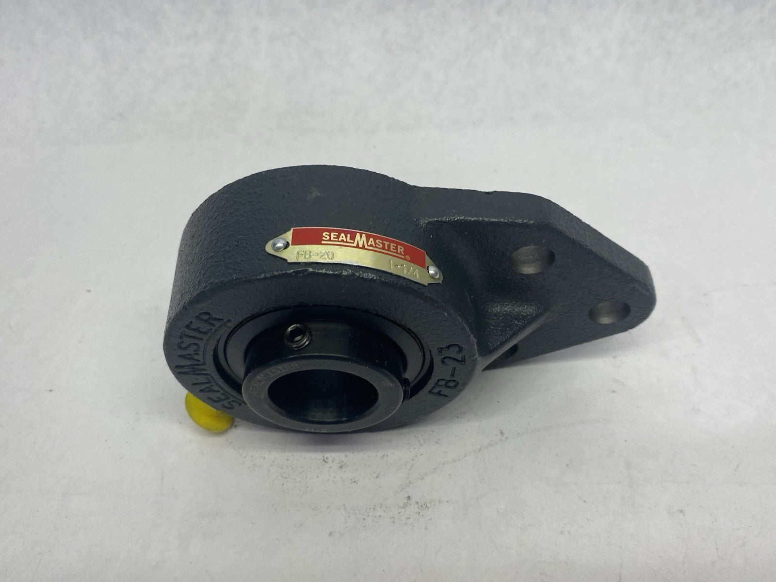 SealMaster FB-20 Three-Bolt Mounted Bearing Unit, Set Screw Gold Line, 1-1/4" - Maverick Industrial Sales