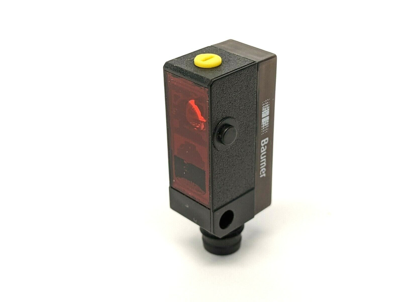 FHDK 10P5160/S35A | Baumer Diffuse Sensor w/ Background Suppression 10151937 - New Other - Maverick Industrial Sales