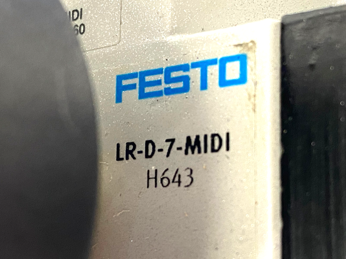Festo LR-3/4-D-7-MIDI Pneumatic Pressure Regulator 162587 w/ Numatics Gauge - Maverick Industrial Sales