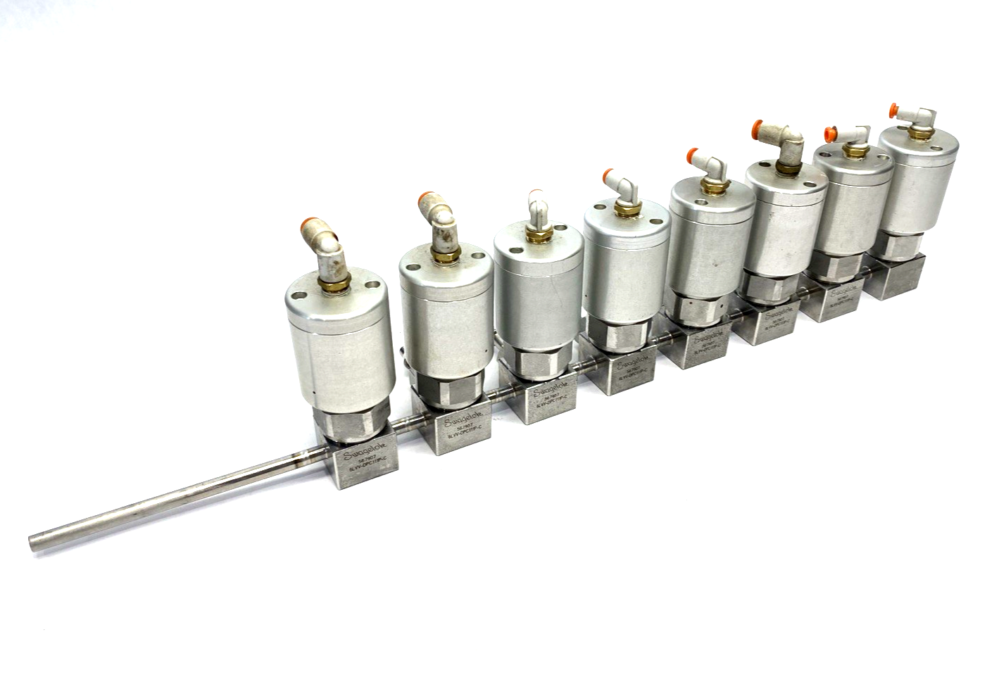 Swagelok 6L-VV-DPC111P-C Diaphragm Sealed Valve 8-Unit Manifold - Maverick Industrial Sales