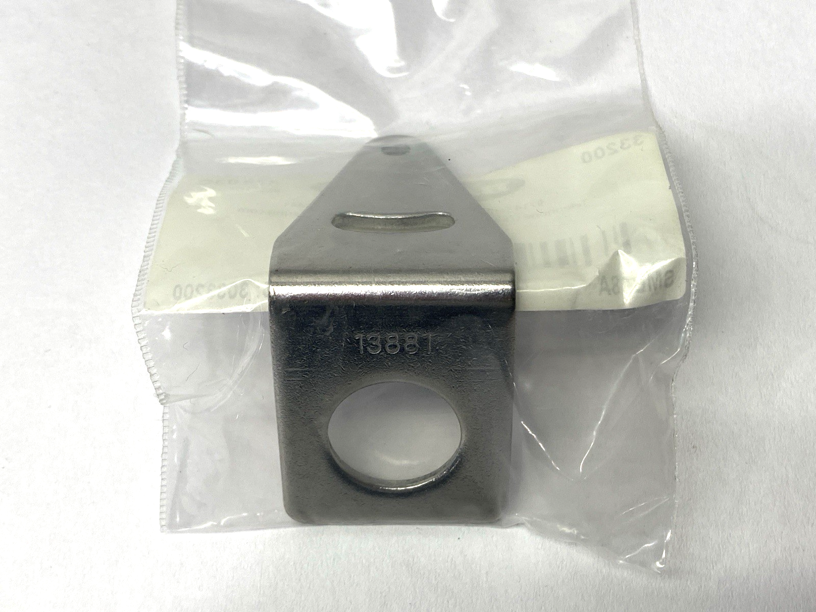 Banner SMB18A Right Angle Mount Bracket 18mm 33200 - Maverick Industrial Sales