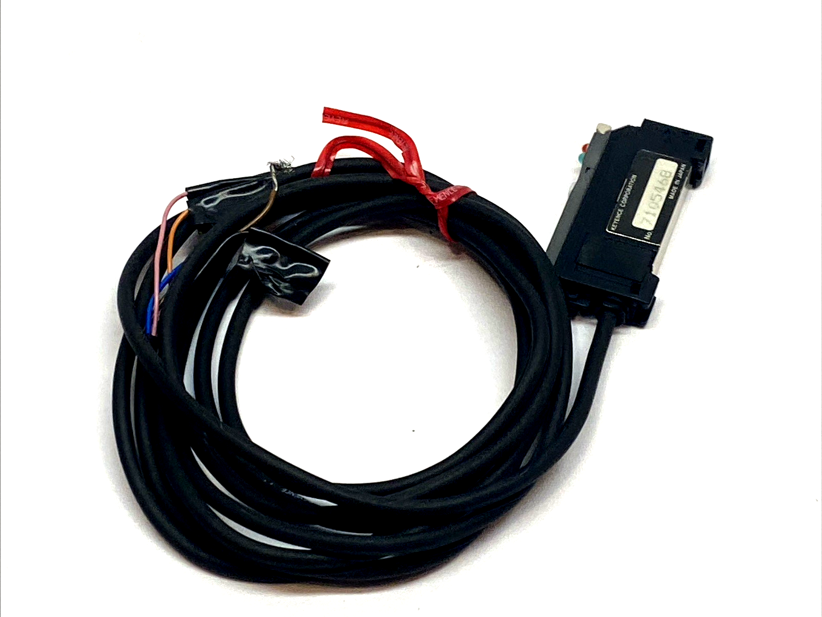 FS-T1P | Keyence Fiber Optic Amplifier Main Unit PNP 12–24VDC 250µs MISSING COVER - Used - Maverick Industrial Sales