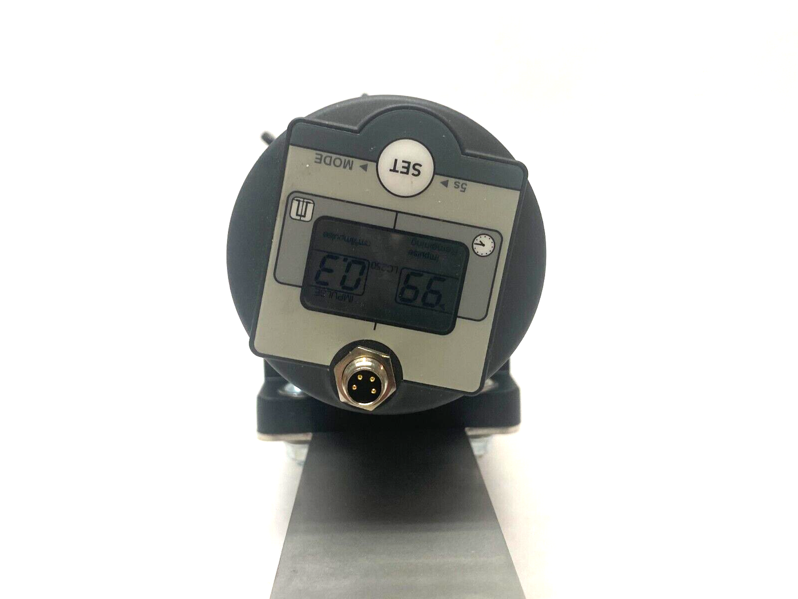 3842543482 | Bosch Rexroth Automatic Lubrication Unit LU 2 w/ Oil - Used - Maverick Industrial Sales