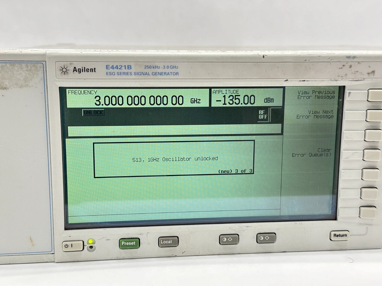 Agilent E4421B ESG Series Signal Generator 250kHz-3.0GHz - Maverick Industrial Sales