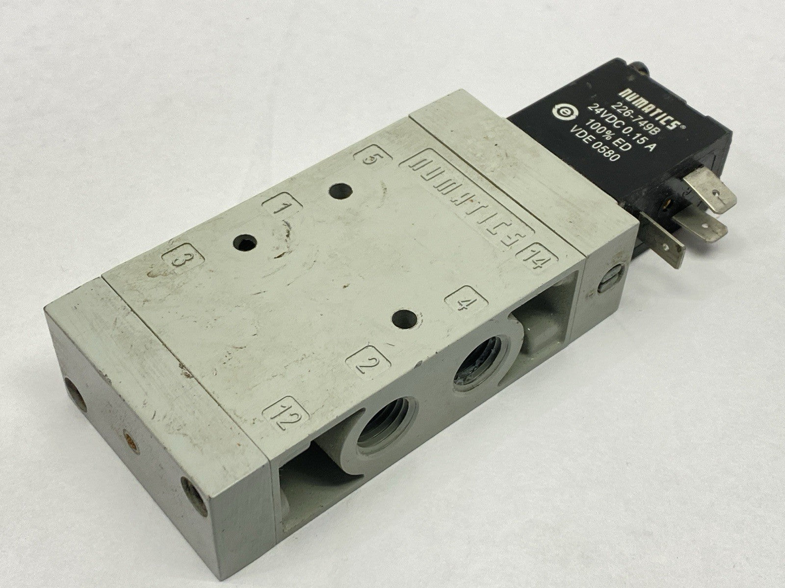 L22BA452B000061 | Numatics Pneumatic Solenoid Pilot Valve 4-Way 24VDC - Used - Maverick Industrial Sales