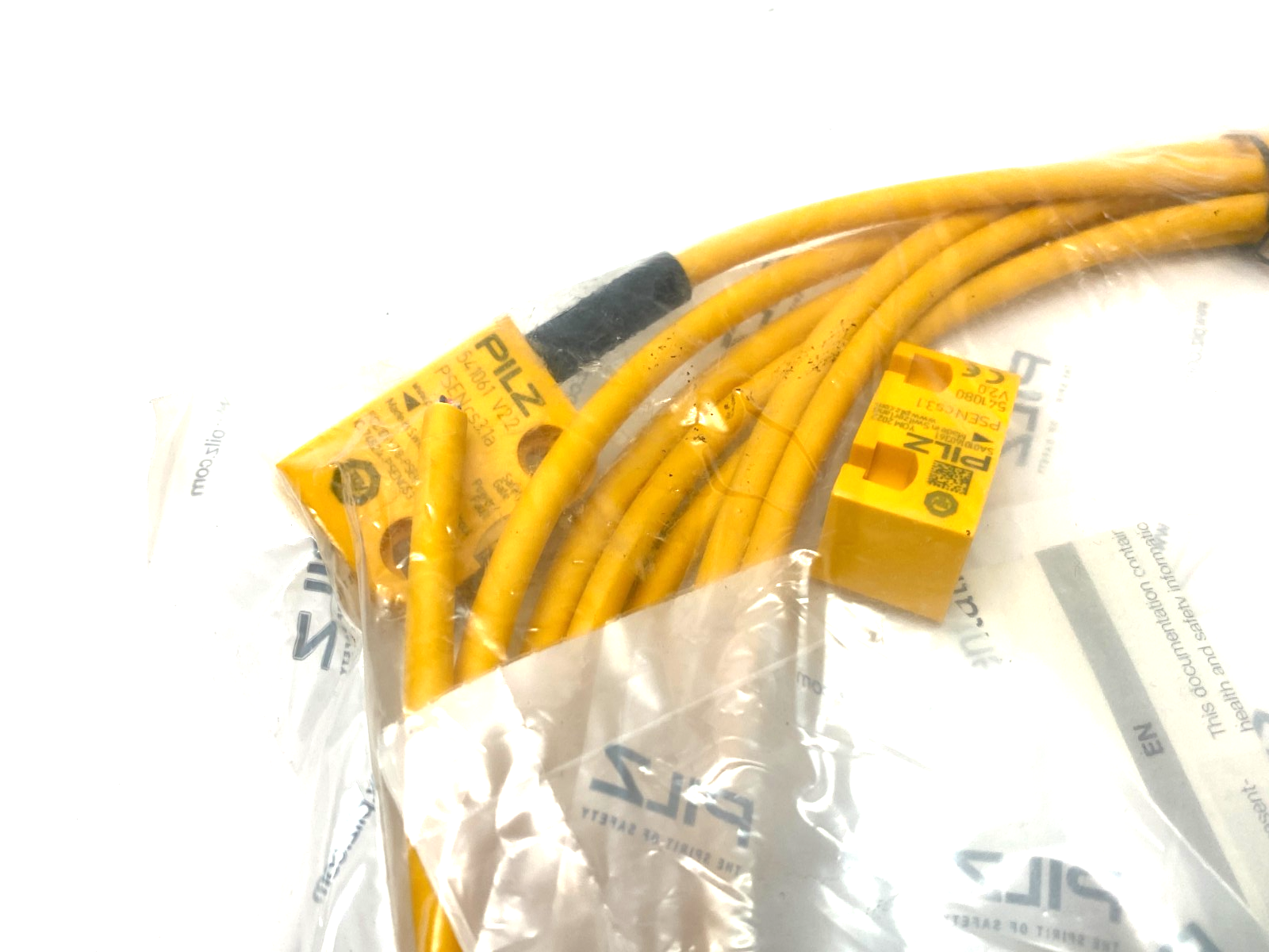 Pilz PSEN cs3.1a /PSEN cs3.1 1unit RFID Safety Switch 2-Safe SC Outputs, 541011 - Maverick Industrial Sales