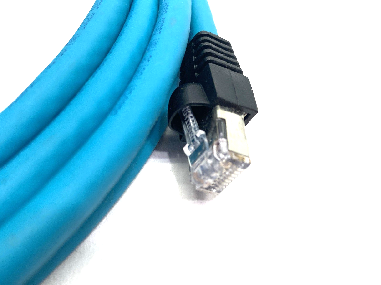900016065 | Lumberg Automation Double Ended Ethernet Cordset 0985 856 103/5M - New – Open box - Maverick Industrial Sales