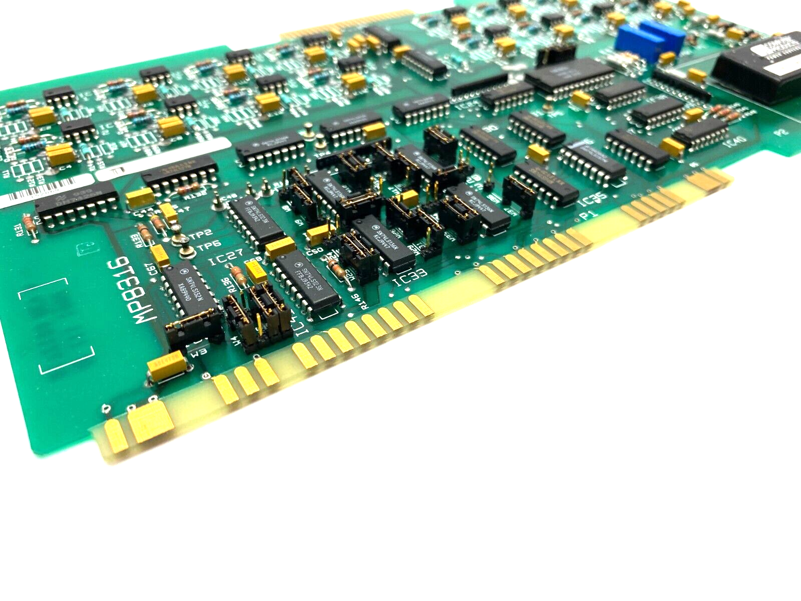 Intelligent Instrumentation MP8316-V Analog Output PCB Circuit Board 125S2674-1 - Maverick Industrial Sales