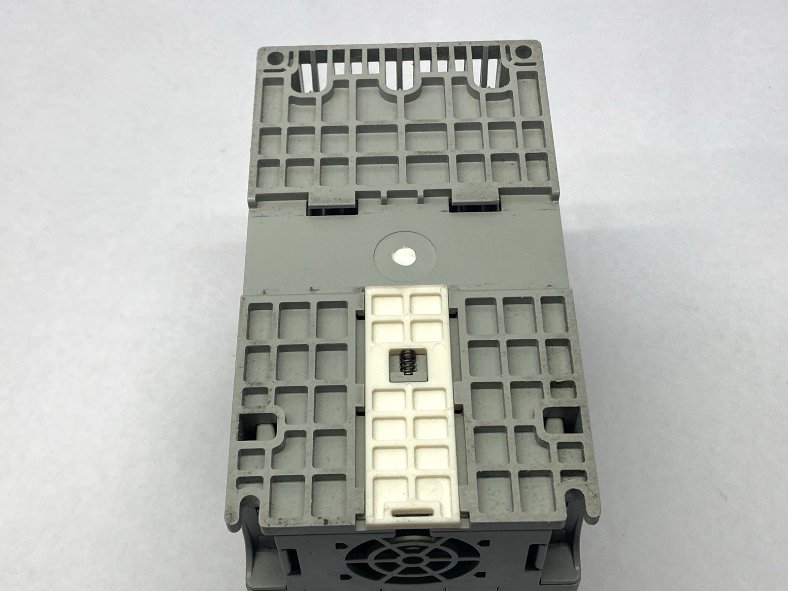 Allen Bradley 22D-D4P0N104 PowerFlex AC Drive Ser. A 480V 40P 1.5 kW - Maverick Industrial Sales