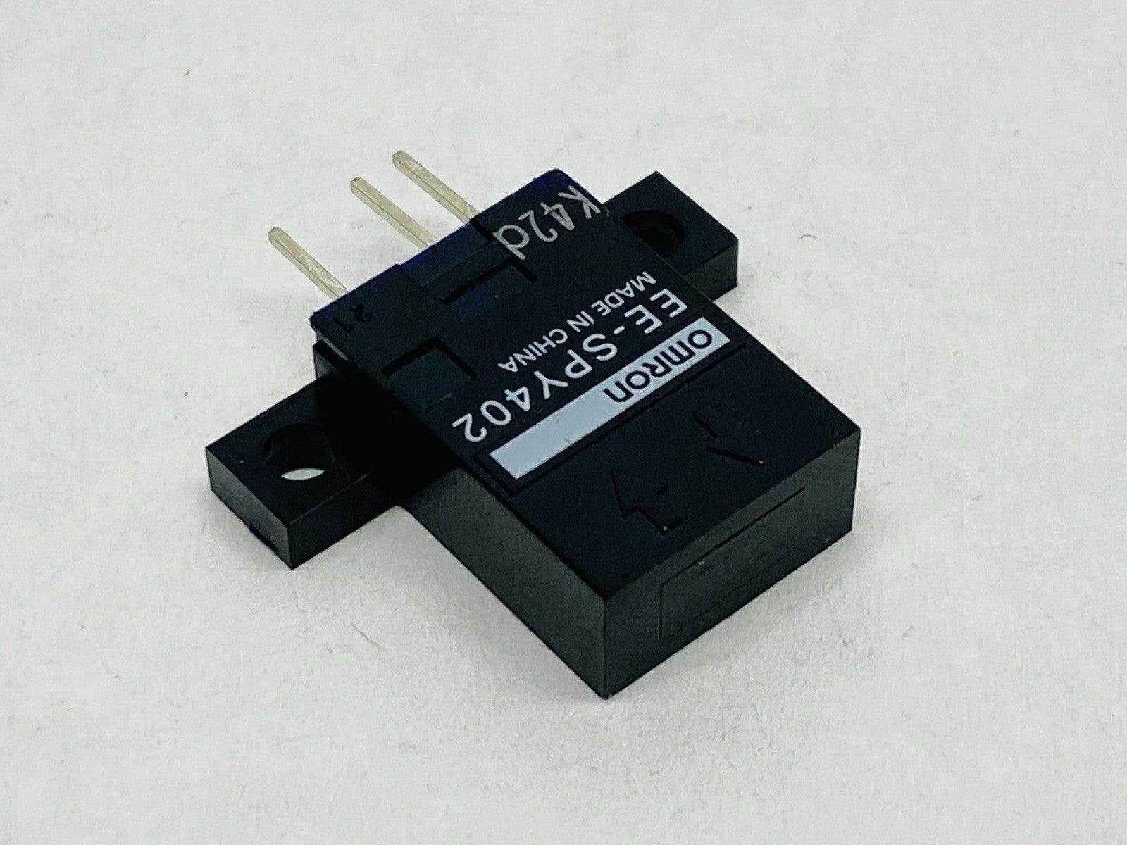 Omron EE-SPY402 Retroreflective Photo Micro Sensor - New - Maverick Industrial Sales