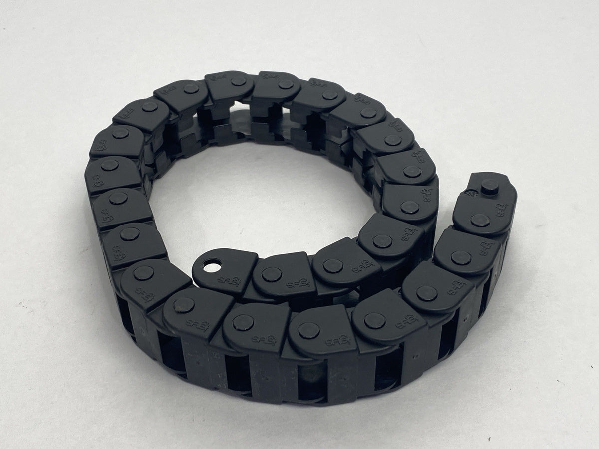 Igus 080.16.12 E-Chain Cable Carrier With Mounting Bracket 25 Links - Maverick Industrial Sales