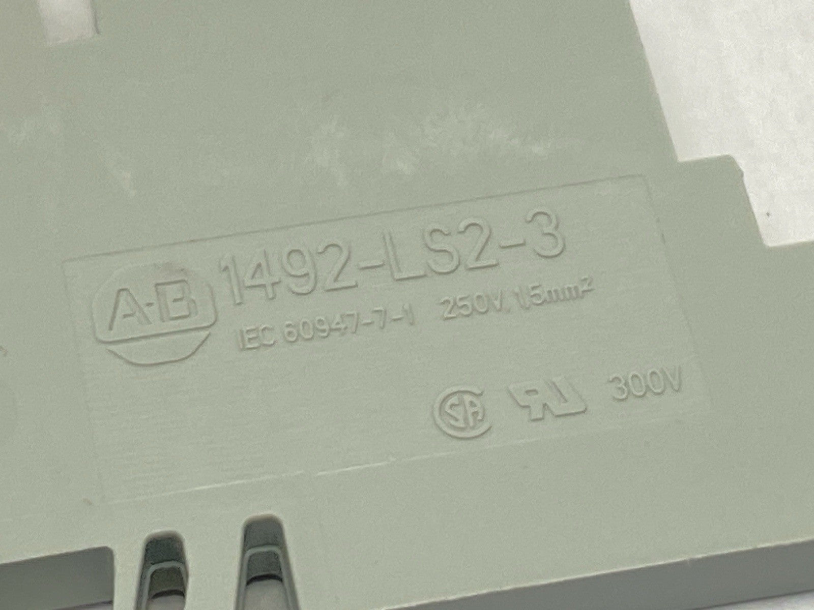 47498928
