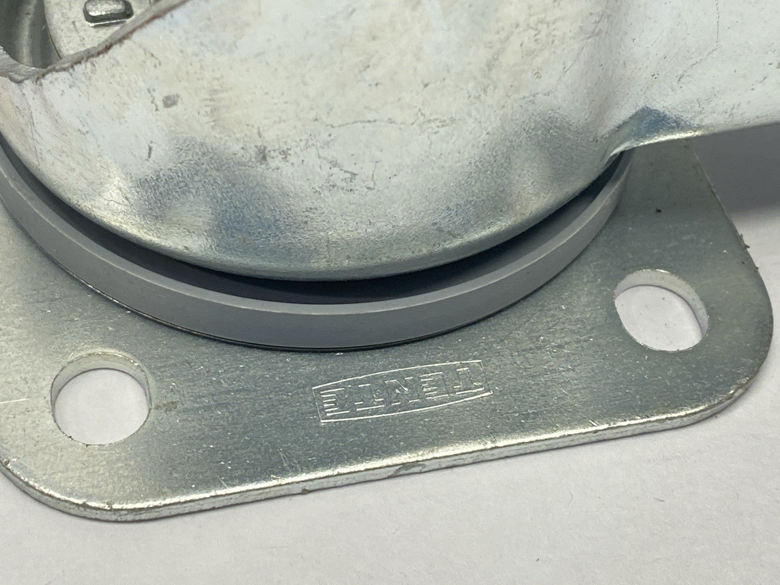 3477UFR125P62 | Tente Top Plate Swivel With Brake Caster Wheel 125mm Diameter - New – Open box - Maverick Industrial Sales