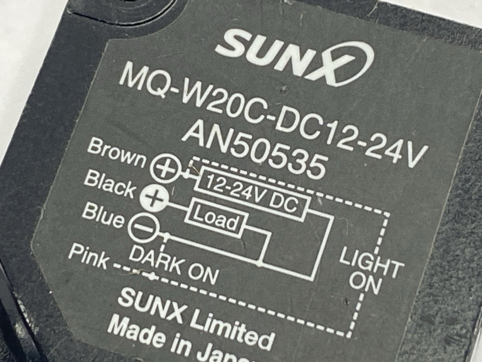 MQ-W20C-DC12-24V | Panasonic SunX Photoelectric Sensor AN50535 - Used - Maverick Industrial Sales