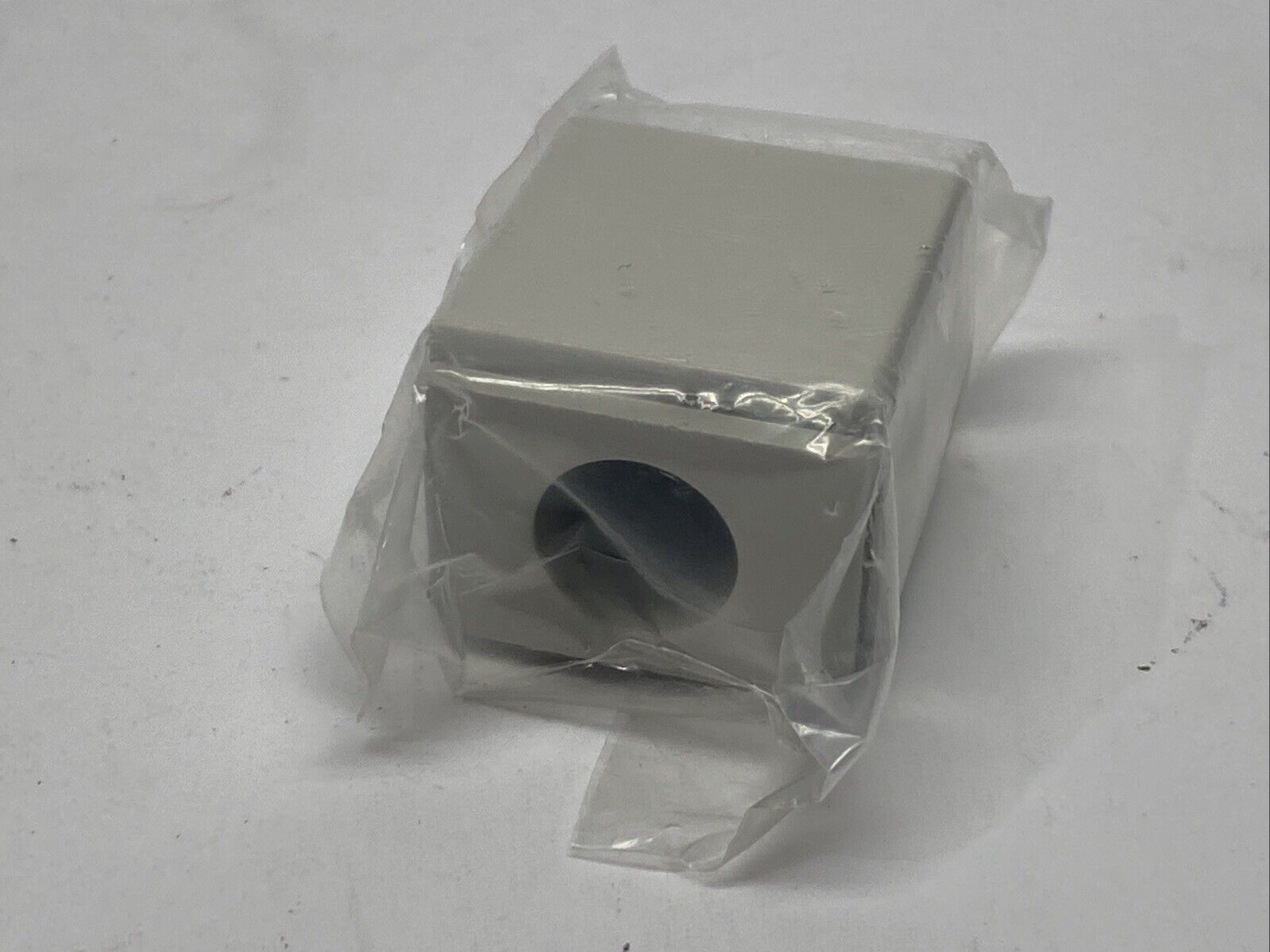 SMC E200-02-A Modular Piping Adapter - Maverick Industrial Sales