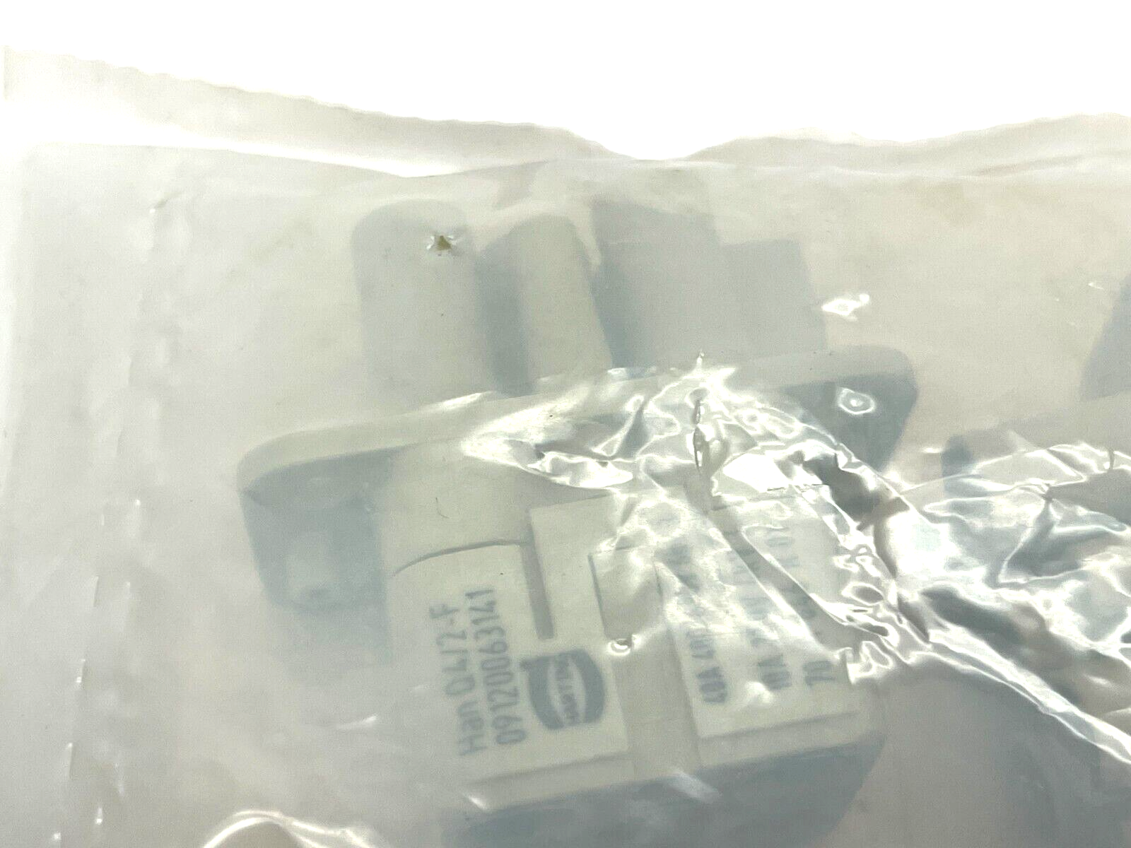 Harting Han Q4/2-F-C Heavy Duty Power Connector 09 12 006 3141 PKG OF 10 - Maverick Industrial Sales