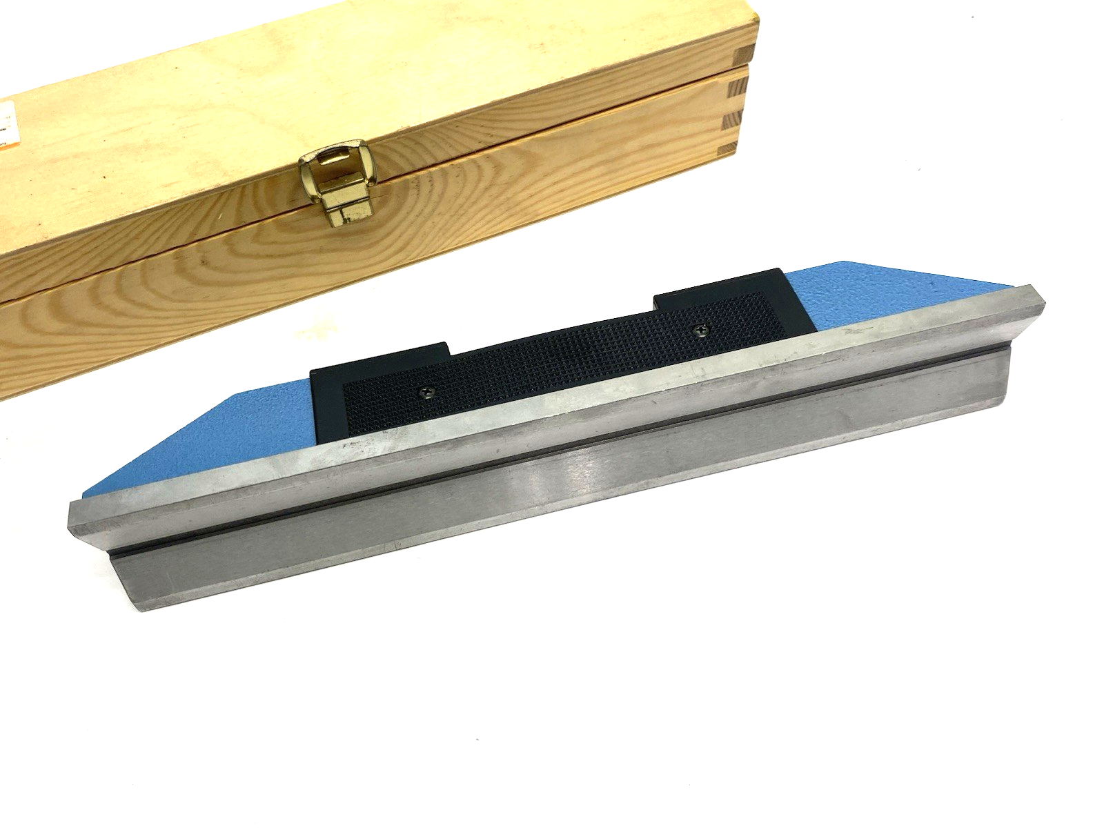 Hoffmann Group 468800 300/2 Shaft Spirit Level Base Length×Accuracy: 300/2 mm - Maverick Industrial Sales